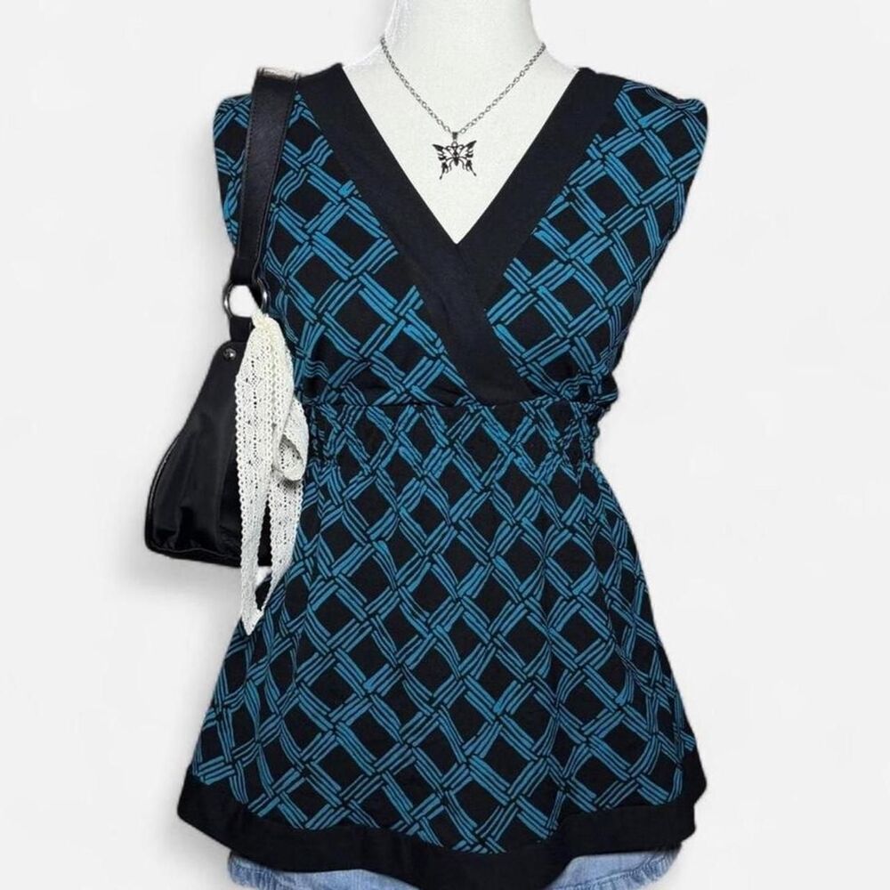 Unbranded Women's Blue and Black Blouse